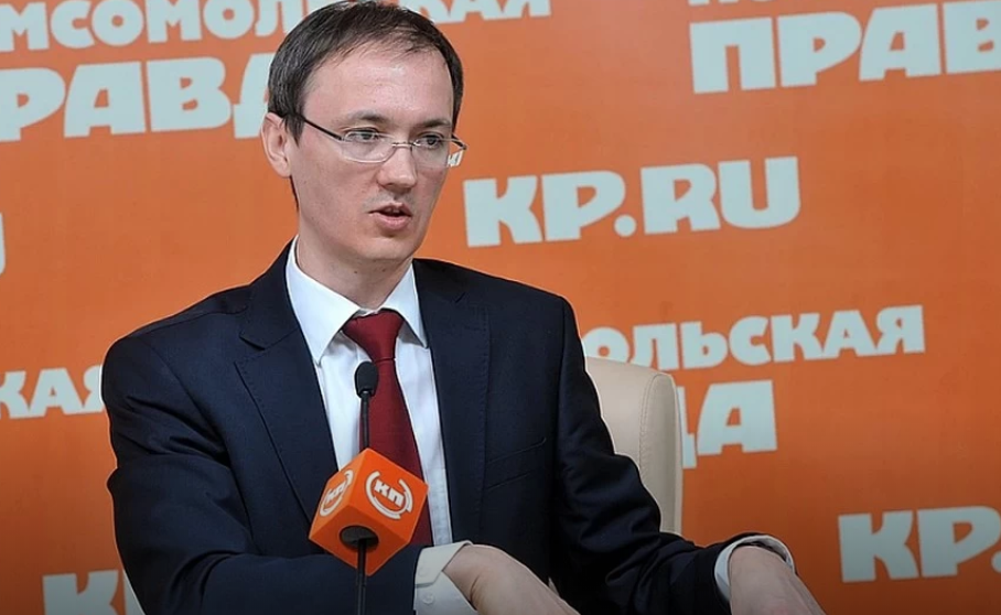 Дмитрий Григоренко - биография, семья, возраст, правительство, книги, фото