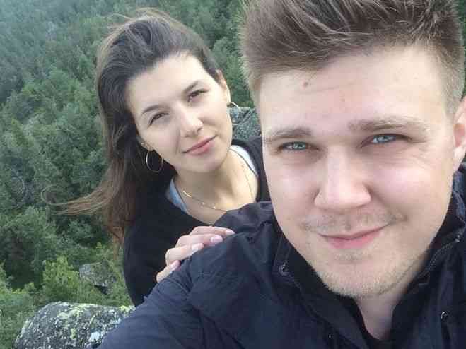 Кирилл Нечаев с девушкой