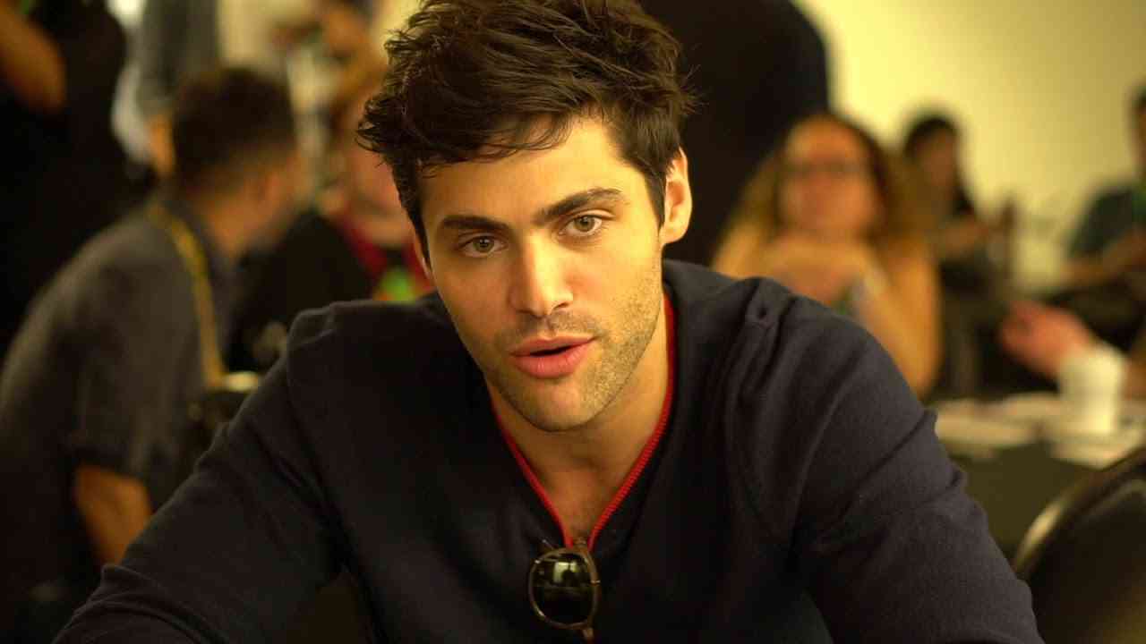 mehttyu-daddario-akter-biografiya-lichnaya-zhizn-i-ego-devushka-i-ehster-kim-i-aleksandra-daddario-sestra-i-garri-sham-rost-filmy-foto-2020-socseti