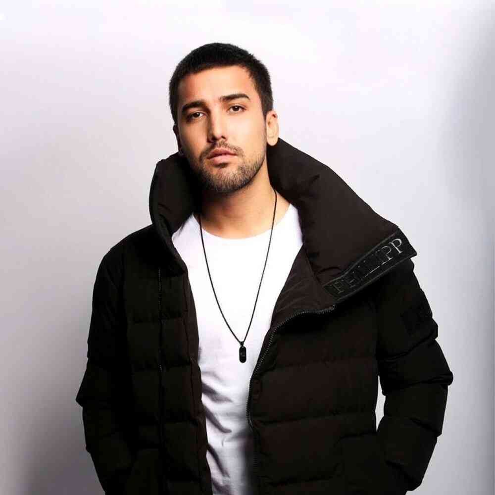 ilkay-sencan-biografiya-lichnaya-zhizn-populyarnye-pesni-instagram-foto