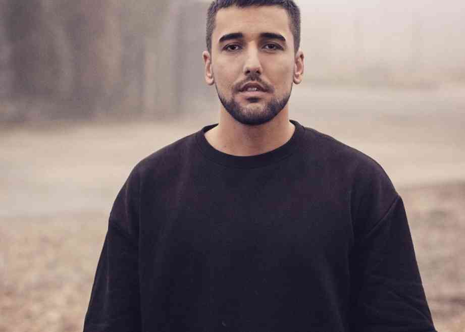 ilkay-sencan-biografiya-lichnaya-zhizn-populyarnye-pesni-instagram-foto