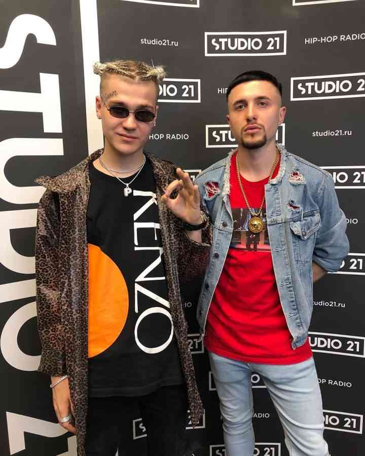 sorta-muzykalnaya-rehp-gruppa-biografiya-lichnaya-zhizn-uchastkov-gruppy-treki-s-ehldzheem-populyarnye-pesni-klipy-foto-instagram