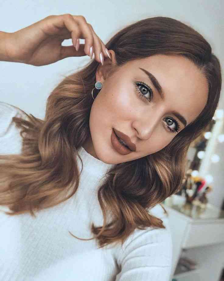 aleksandra-posnova-biografiya-lichnaya-zhizn-vozrast-rost-boks-yutub-tik-tok-instagram-vk-otzyvy-foto