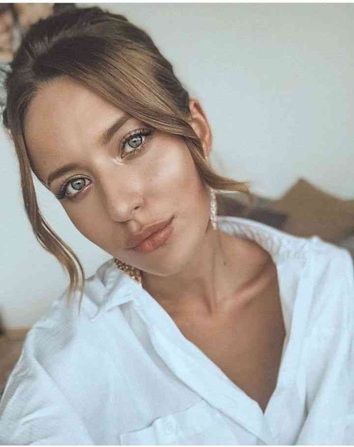aleksandra-posnova-biografiya-lichnaya-zhizn-vozrast-rost-boks-yutub-tik-tok-instagram-vk-otzyvy-foto