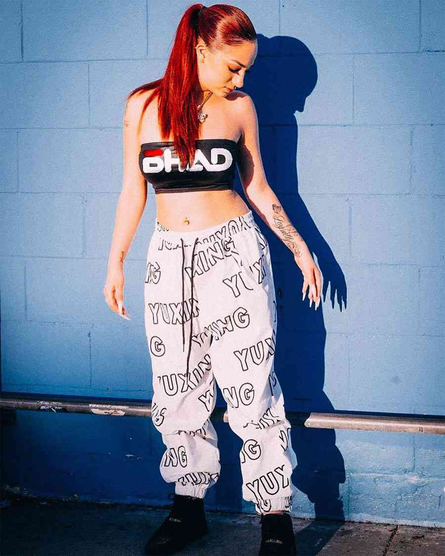 bhad-bhabie-pevica-biografiya-lichnaya-zhizn-skolko-let-rost-razmer-slitye-foto-s-butylkoj-goryachie-foto-socseti
