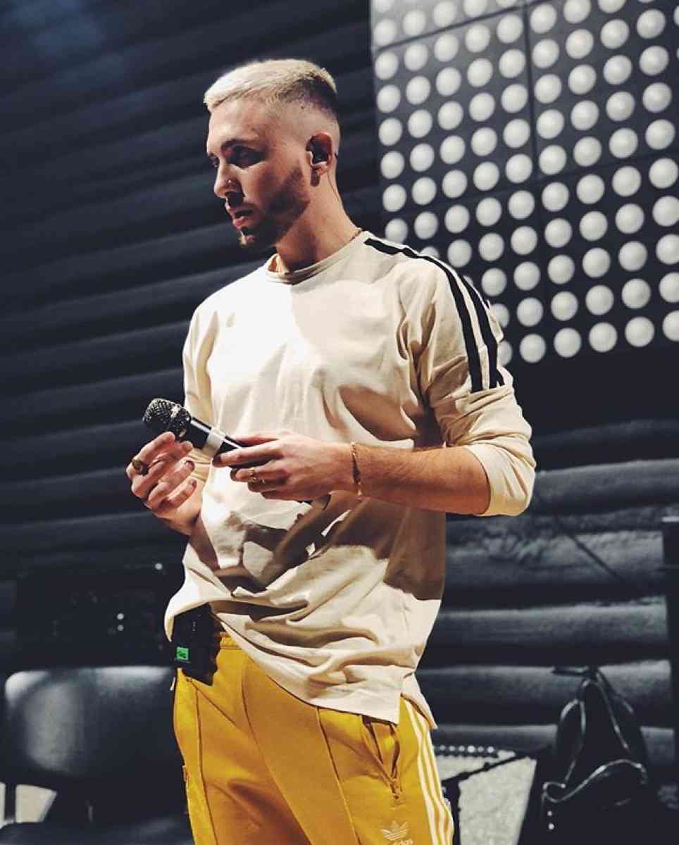 sorta-muzykalnaya-rehp-gruppa-biografiya-lichnaya-zhizn-uchastkov-gruppy-treki-s-ehldzheem-populyarnye-pesni-klipy-foto-instagram