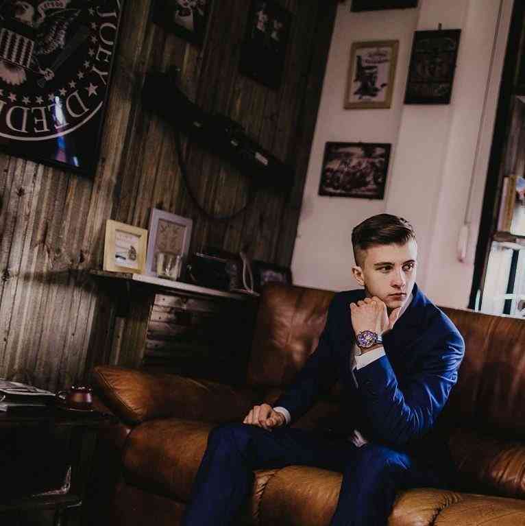 pasha-pehl-biografiya-lichnaya-zhizn-populyarnye-pesni-socialnye-seti-instagram-foto