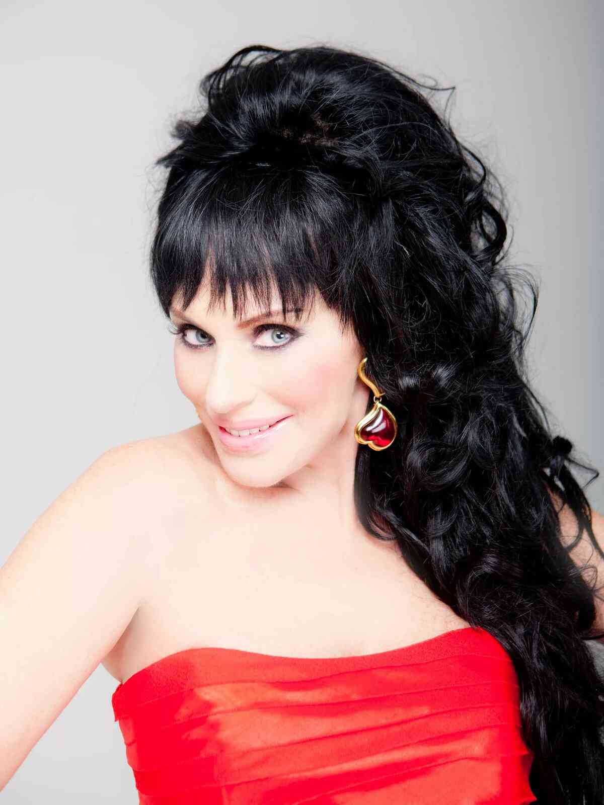 irina-ponarovskaya-pevica-biografiya-pesni-deti-lichnaya-zhizn
