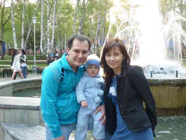 ilshat-yapparov-biografiya-ispolnitelya-semya-zhena-guzel-ahmetova-populyarnye-pesni-klipy-foto-socseti-yutub-instagram