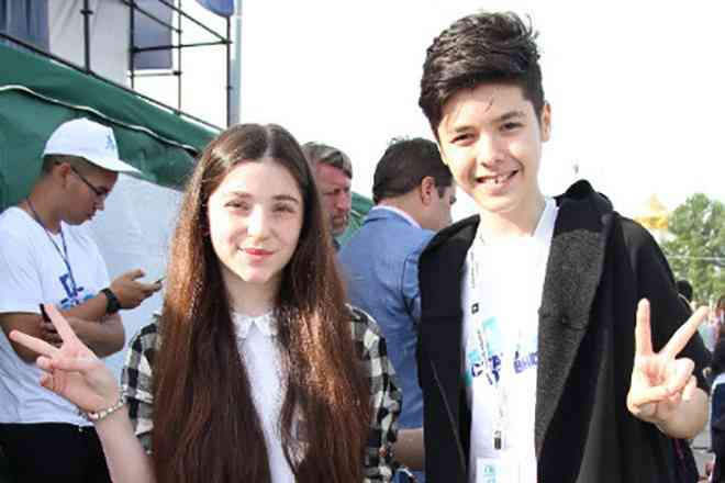 kristian-kostov-artist-biografiya-lichnaya-zhizn-i-evgeniya-medvedeva-evrovidenie-pesni-instagram-foto