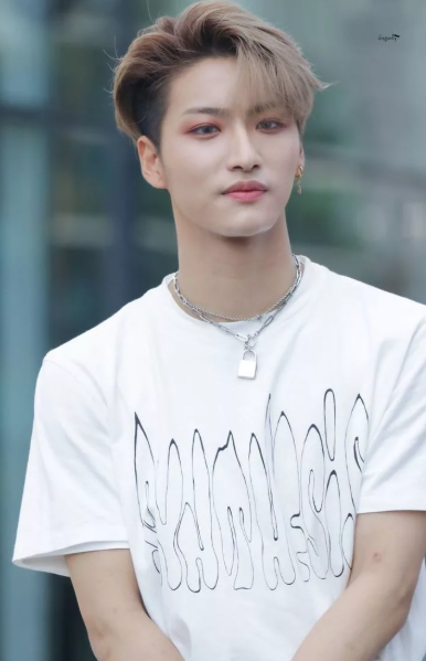 ateez-biografiya-uchastniki-interesnye-fakty-lichnaya-zhizn-inception-wave-mingi-wonderland-say-my-name
