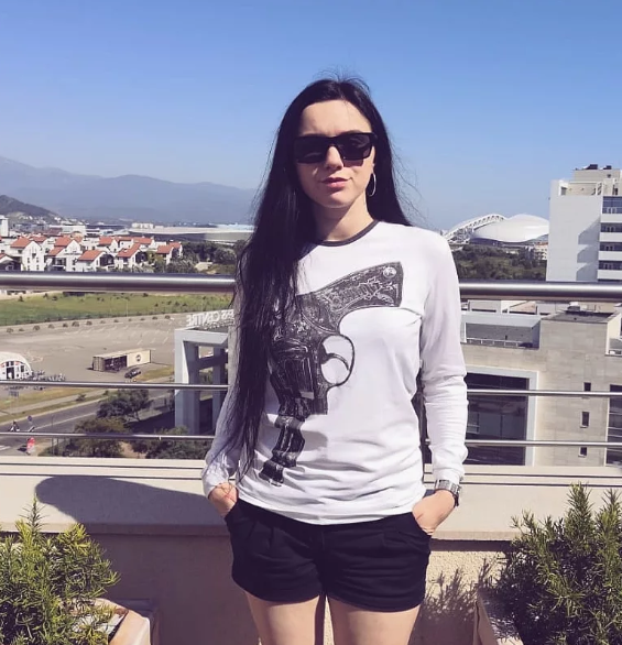 inna-valter-pevica-biografiya-lichnaya-zhizn-interesnye-fakty-chem-zanimaetsya-muzh-populyarnye-pesni-i-klipy-dymom-lechilas-socseti