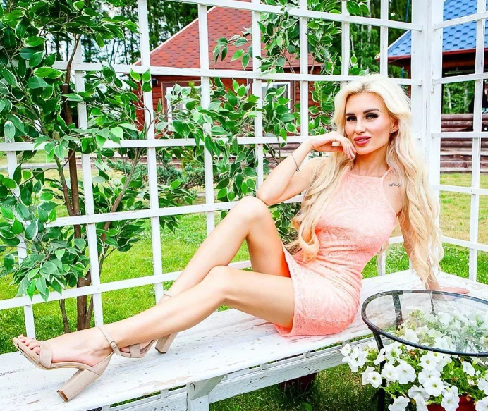rozaliya-rajson-dom-2-biografiya-lichnaya-zhizn-data-rozhdeniya-rost-ves-do-plastiki-instagram