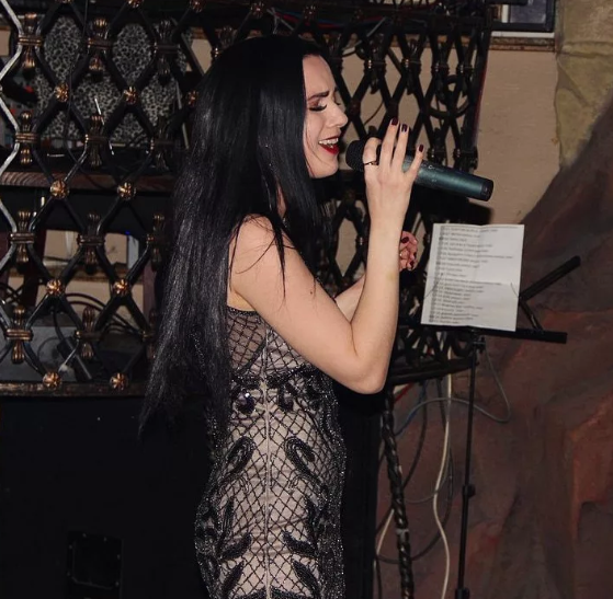 inna-valter-pevica-biografiya-lichnaya-zhizn-interesnye-fakty-chem-zanimaetsya-muzh-populyarnye-pesni-i-klipy-dymom-lechilas-socseti