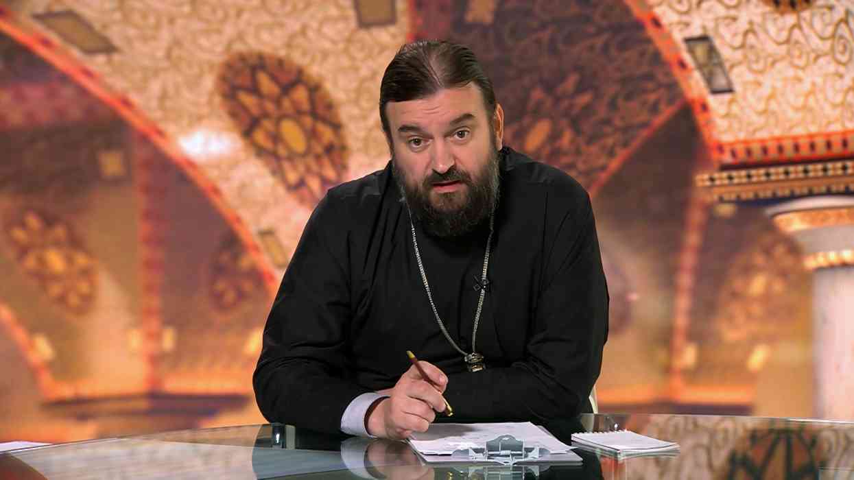 andrej-tkachev-protoierej-biografiya-semya-deti-foto-sejchas-knigi-v-protivogaze-poslednie-zapisi-propovedi-besedy-s-molodezhyu-voprosy-i-otvety