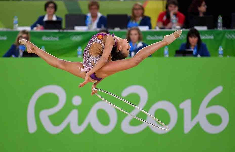 yana-kudryavceva-gimnastka-biografiya-lichnaya-zhizn-i-dmitrij-kugryshev-rodila-ot-kogo-rebenok-rost-instagram