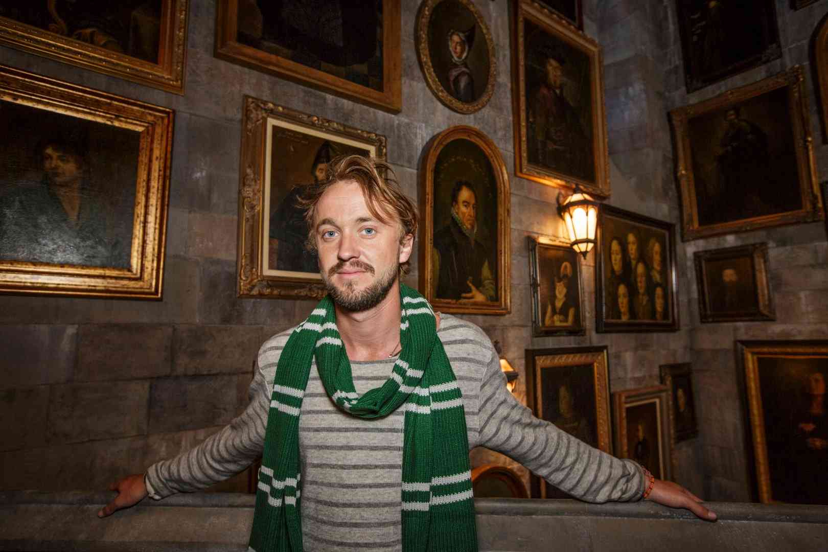 tom-felton-akter-biografiya-lichnaya-zhizn-i-ego-zhena-i-dehniehl-rehdkliff-i-ehmma-uotson-filmy-foto-instagram