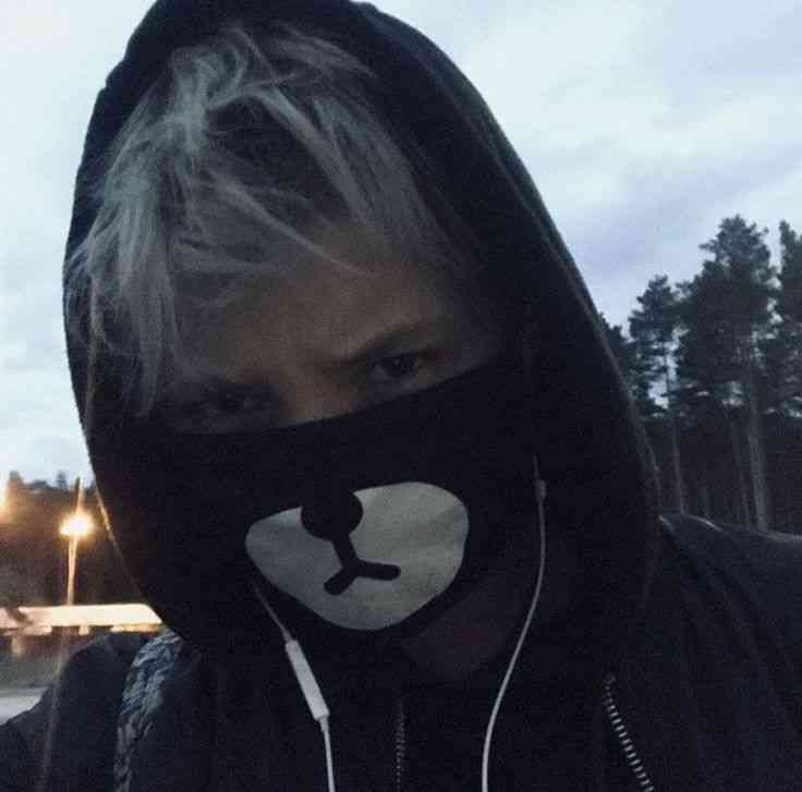 yan-bezdushnyj-biografiya-lichnaya-zhizn-foto-tik-tok-instagram-vk