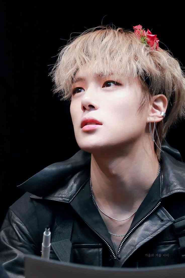 monsta-x-muzykalnaya-gruppa-biografii-i-lichnaya-zhizn-uchastnikov-populyarnye-pesni-i-klipy-interesnye-fakty-foto-socseti