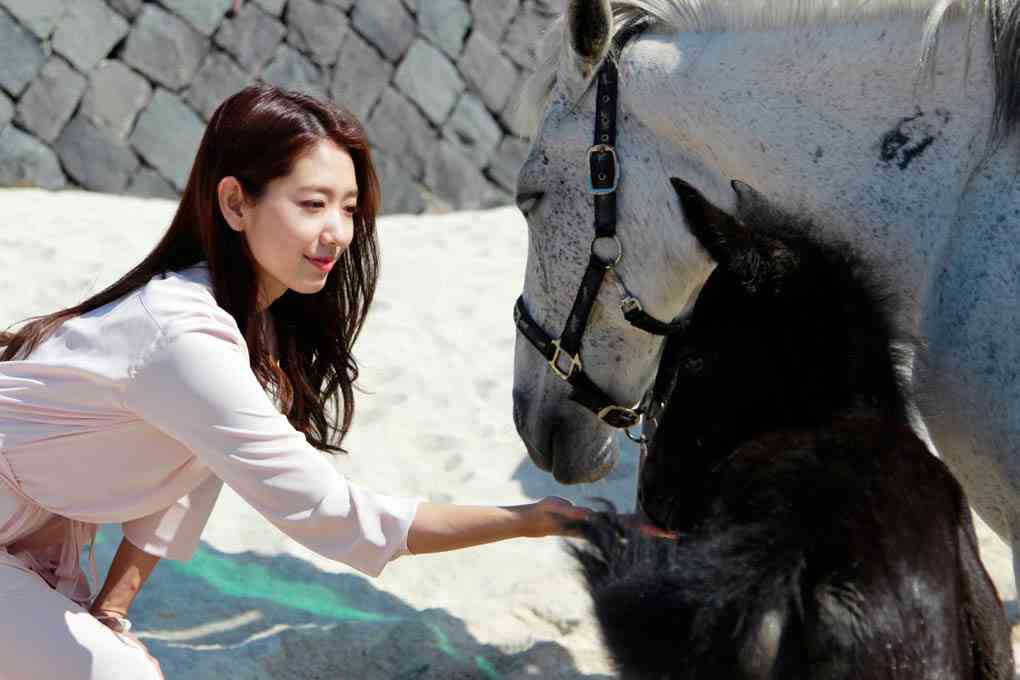 pak-shin-he-aktrisa-biografiya-i-ee-muzh-foto-so-svadby-lichnaya-zhizn-i-chkhve-teh-dzhun-i-li-min-ho-filmy-doramy-foto