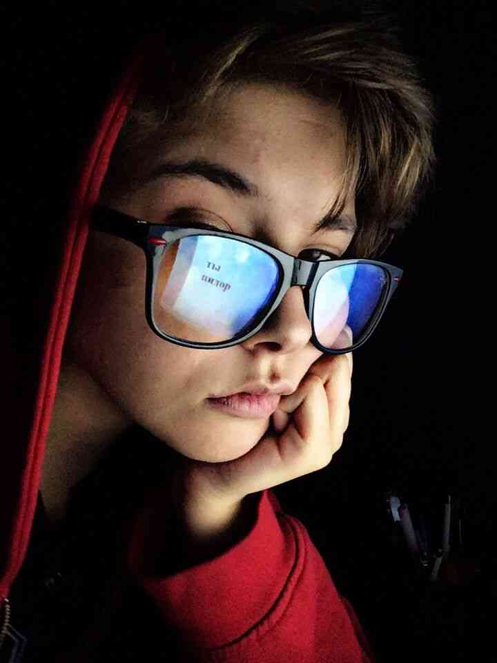 yan-bezdushnyj-biografiya-lichnaya-zhizn-foto-tik-tok-instagram-vk